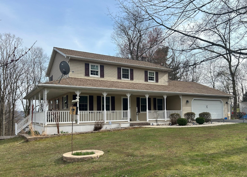Roof replacement in Pine Grove PA using GAF Timberline Ultra HDZ shingles in Shakewood)